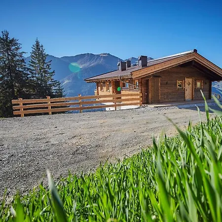 Mountain Chalet Ederalm By Holidayflats24 * Saalbach-Hinterglemm
